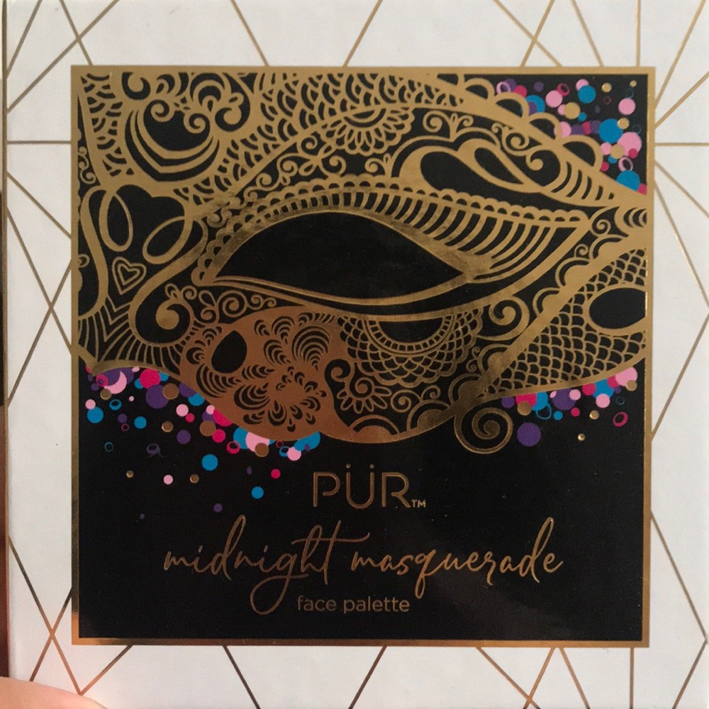 High-end eyeshadow and face palette